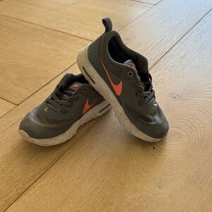 Nike Kids Sneakers - Dark Gray and Bright Orange